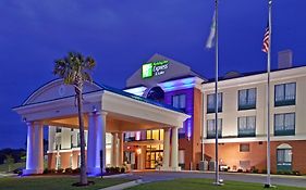 Holiday Inn Express Hotel & Suites Selma By Ihg